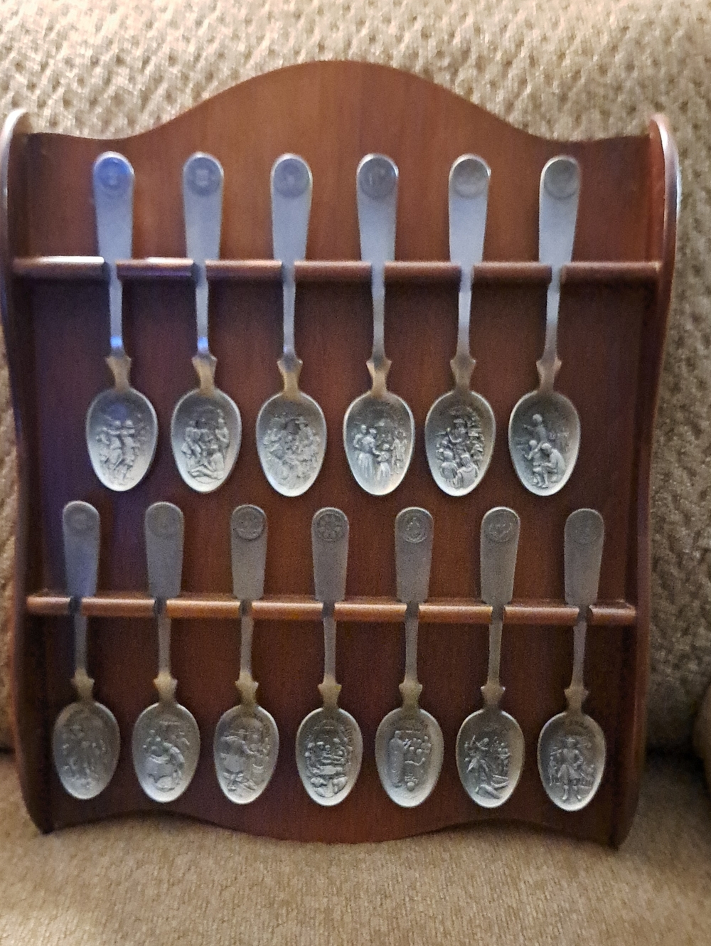 Vintage American Colonies Pewter Spoon Collection with Wooden Wall Rack